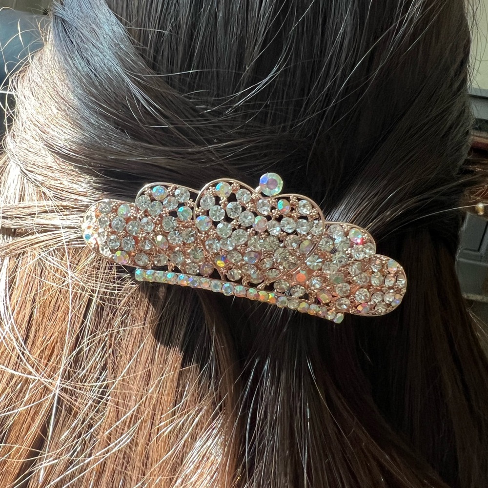 Sparkling Rhinestone Heart Hair Clip